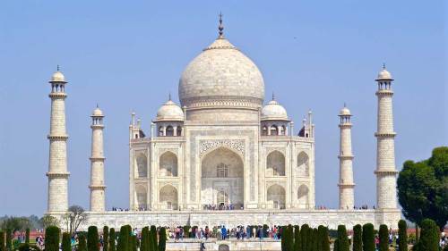 Taj Mahal Sunrise Tour From Delhi by Car