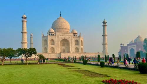 Taj Mahal Sunrise Tour by Car