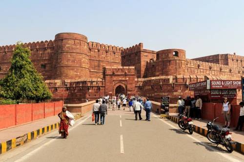 Same Day Agra Tour by Car – Private Taj Mahal & Agra Fort Visit from Delhi